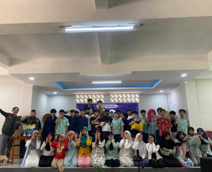 “Bulan Bahasa 2025: Wadah Kreativitas dan Ekspresi Siswa SMP Islam Fathia”