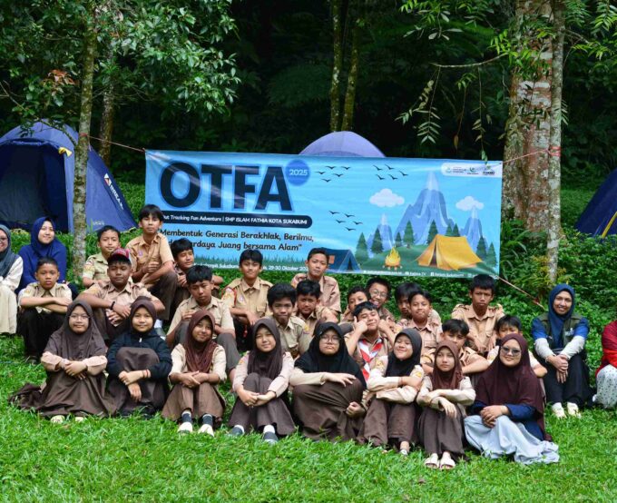 Siswa Kelas VII SMP Islam Fathia Ikuti Kegiatan OTFA: Belajar Mandiri dan Cinta Alam