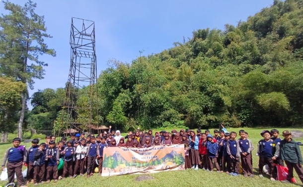 “Belajar Tak Harus di Kelas: Cerita Istimewa dari Study Camp SD Islam Fathia”